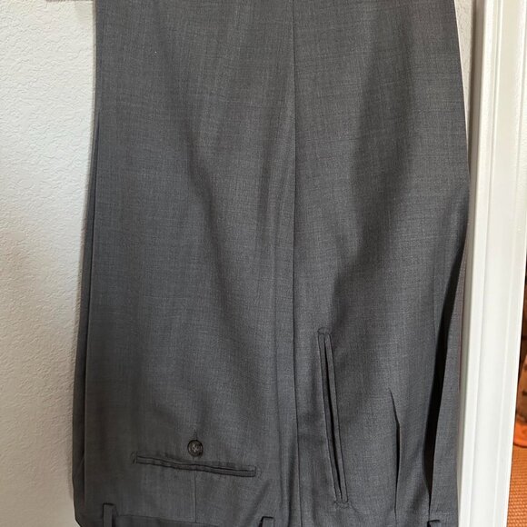 Grey vintage 90s designer 3pc suit #vintage #3pc #suit #mensfashion - Picture 3 of 7